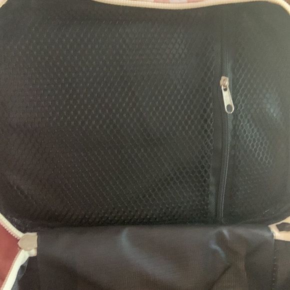 NIP waterproof travel make up bag silver zippers - Picture 9 of 13